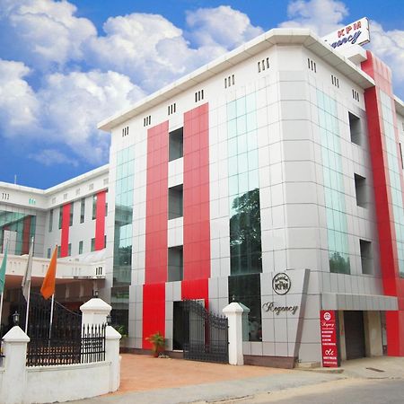فندق Kpm Regency بلكاد المظهر الخارجي الصورة